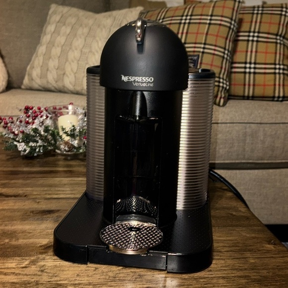 Nespresso Vertuo Line Matte Black Coffee Maker and Espresso Maker - Picture 1 of 16